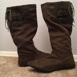 Material Girl Mbonita Boots